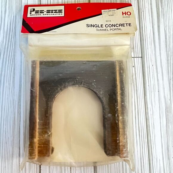 Train Track HO Atlas Brass #2 Turnout, 72" Picket Fence, 18" Radius Track Tunnel - Picture 9 of 9